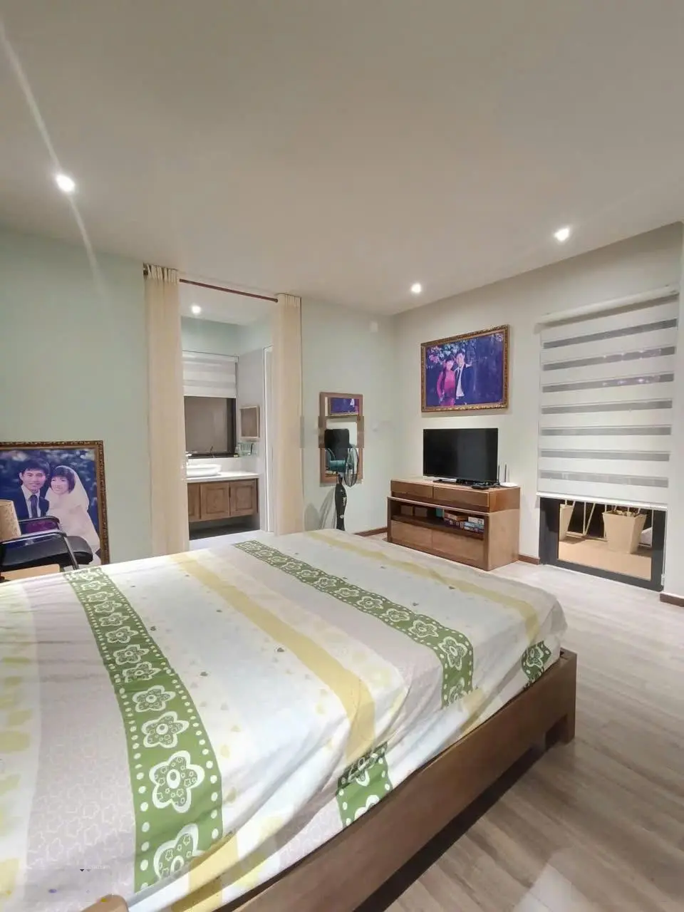 Chính chủ bán lỗ biệt thự có hồ bơi khu Euro Village 1 - Làng biệt thự Châu Âu ven sông Hàn Đà Nẵng