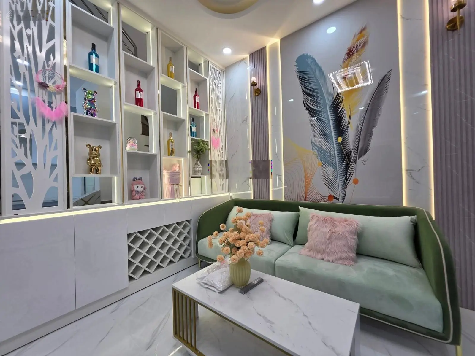 Nhà đẹp hiện đại - 3 tầng p.phú thuận quận 7