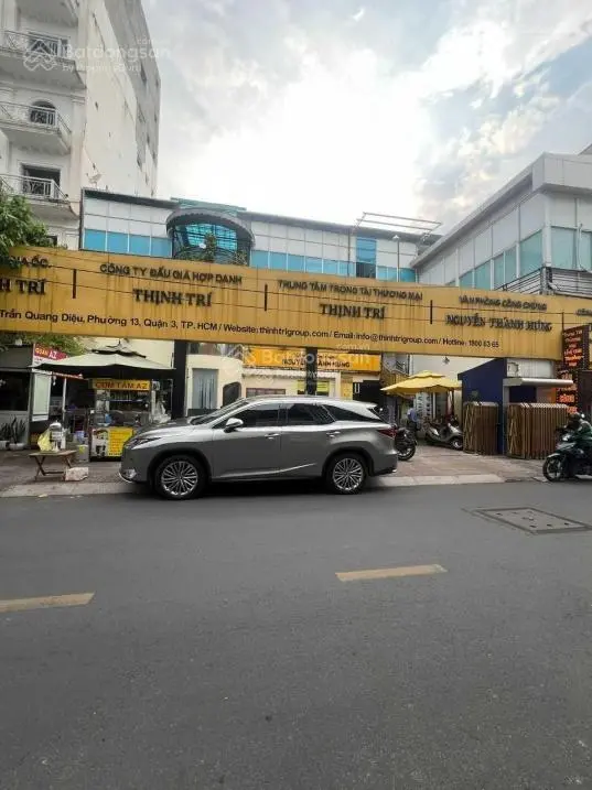 Vị trí rất đẹp - MT Trần Quang Diệu, Quận 3 - 20x22m - XD mới: 2 hầm 9 tầng - giá 160 tỷ