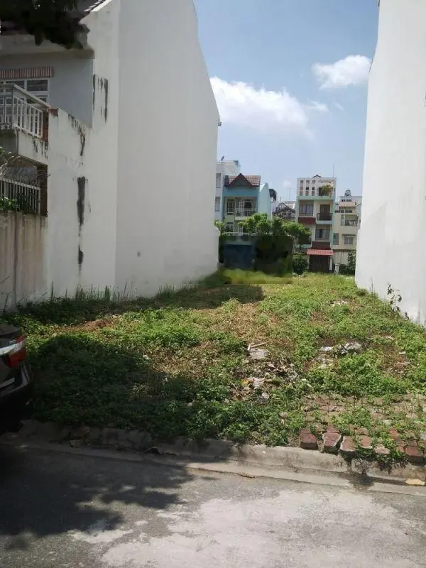 Tôi cần bán đất tại Đặng Thuỳ Trâm,P13 Bình Thạnh.Giá 3tỷ6/100m2.SHR, sang tên ngay.LH: 0799 255 ***