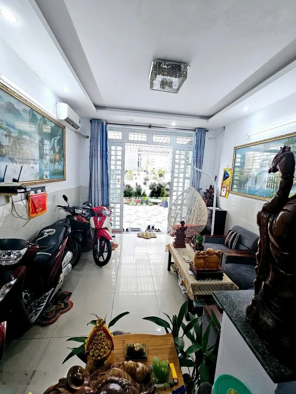 Nhà đường Trần Hưng đạo 3lầu 3p ngủ giá 3.5ty nhà trống giao ngay sổ riêng hoàn công sàn 100m2
