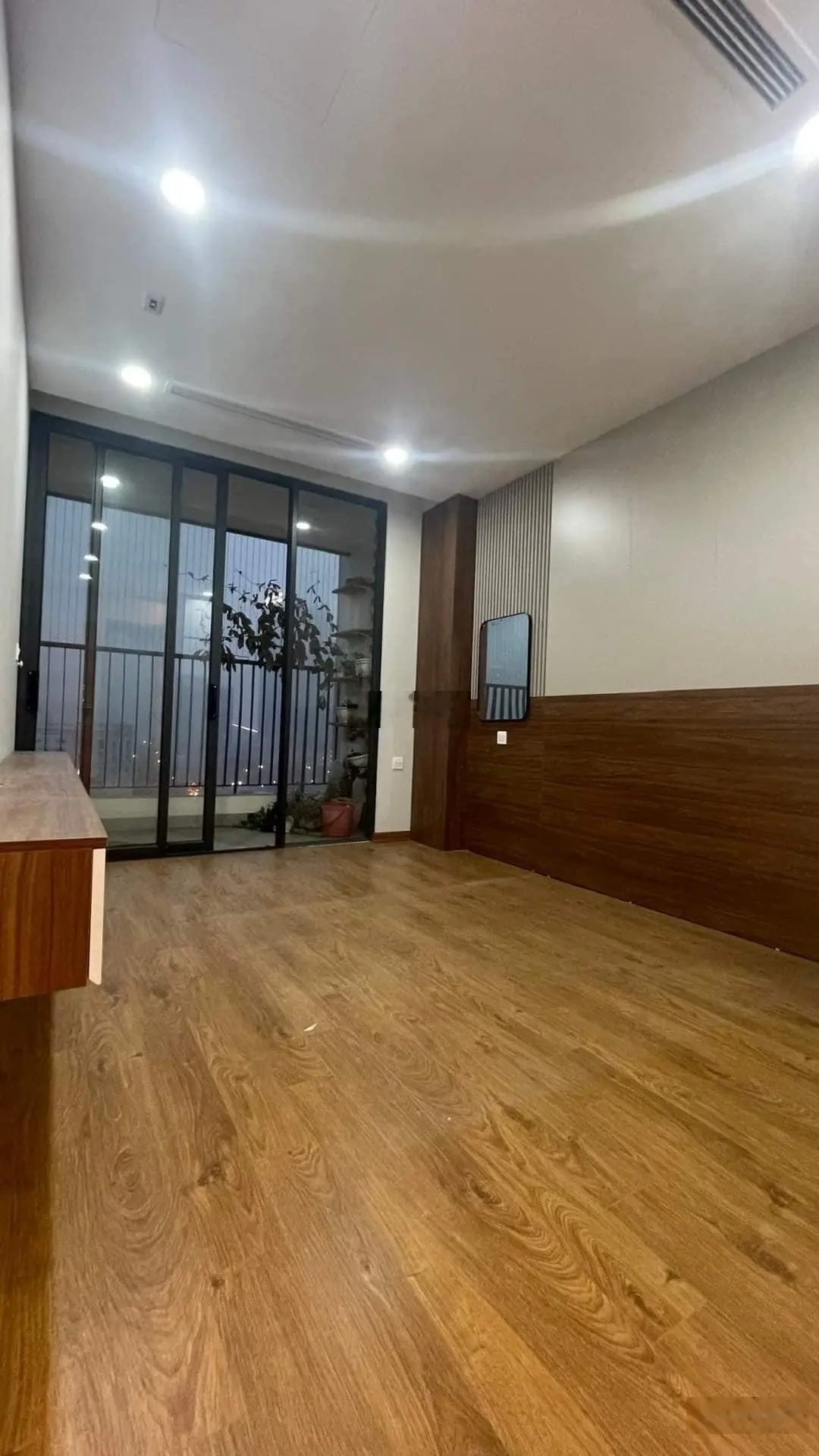 Bán căn hộ cao cấp siêu hiếm tại the park home, giá tốt nhất chỉ 9,4 tỷ , diện tích 107m2, view đẹp