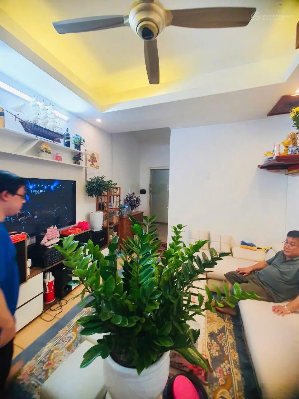 Căn hộ 58m2 đối diện trường ĐH Kiến trúc chỉ 2, 8x tỷ. Nhanh thì còn ạ 0845 994 ***