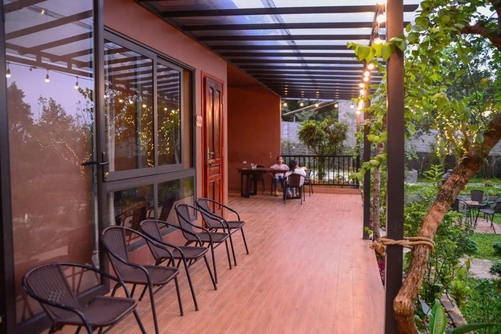 Chính chủ cần bán Villa Laifarm Vân Hoà, Ba Vì, Hà Nội, 2220m2, sẵn dòng tiền kinh doanh homestay