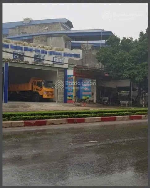 Bán đất tặng nhà mặt đường Thống Nhất gần bến xe, chính chủ. LH: 0913286950 hoặc 0983112234