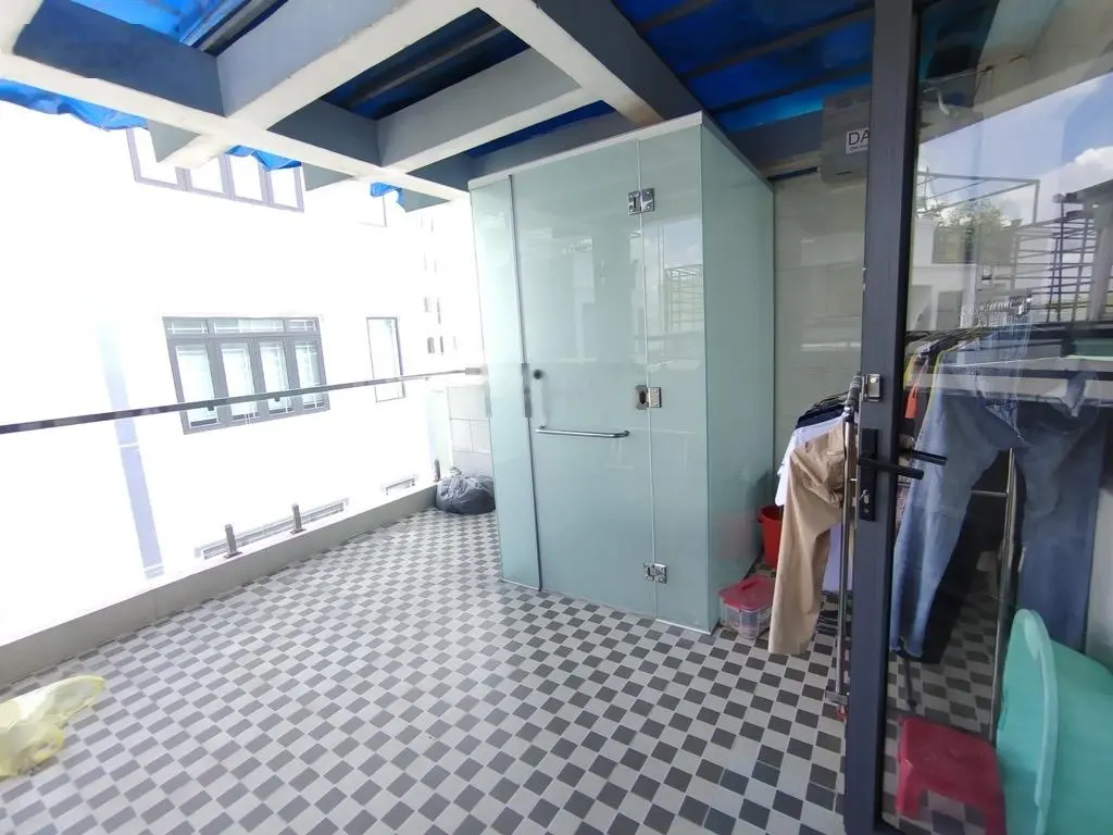 Nhà đẹp q4- 4 tầng đúc - 42m2 - hẻm 3m- ko qh-chỉ 4 tỷ nhỉnh