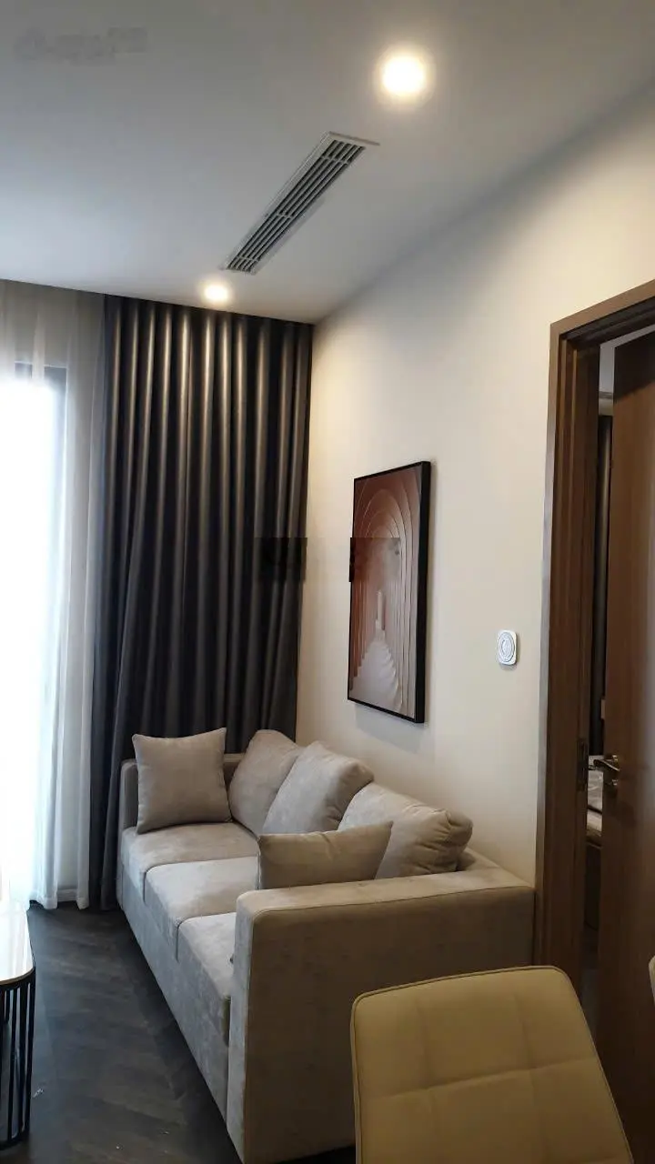Chính chủ cần bán 2 căn chung cư Vinhomes Sky Park 52m2, có logia, FULL nội thất, FULL tiện ích