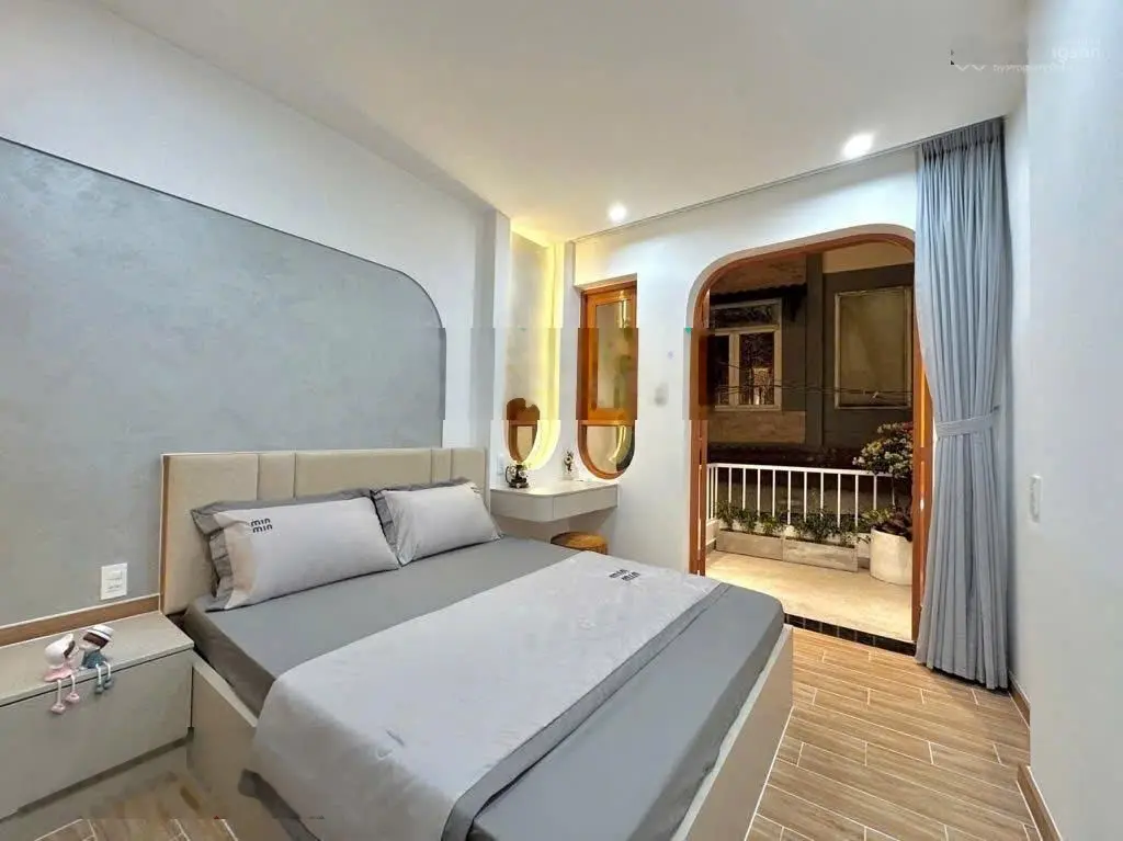 Bán nhà Tô Hiến Thành, Quận 10, DT 60m2, SHR, sẵn HĐ thuê, SHR
