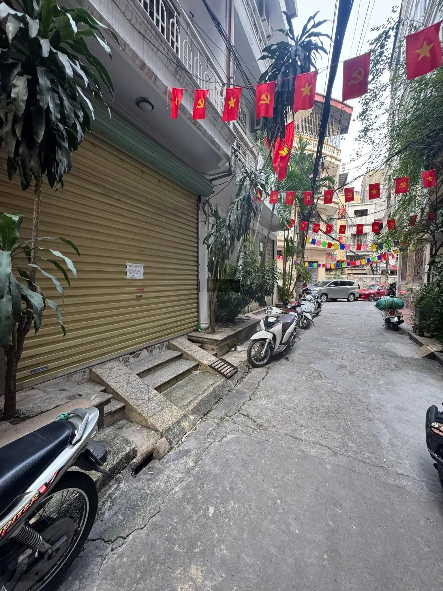 Bán nhà khu phân lô quận hai bà trưng - gara ô tô - cách mặt phố 40m - 14.66 tỷ. lh 0961080599.