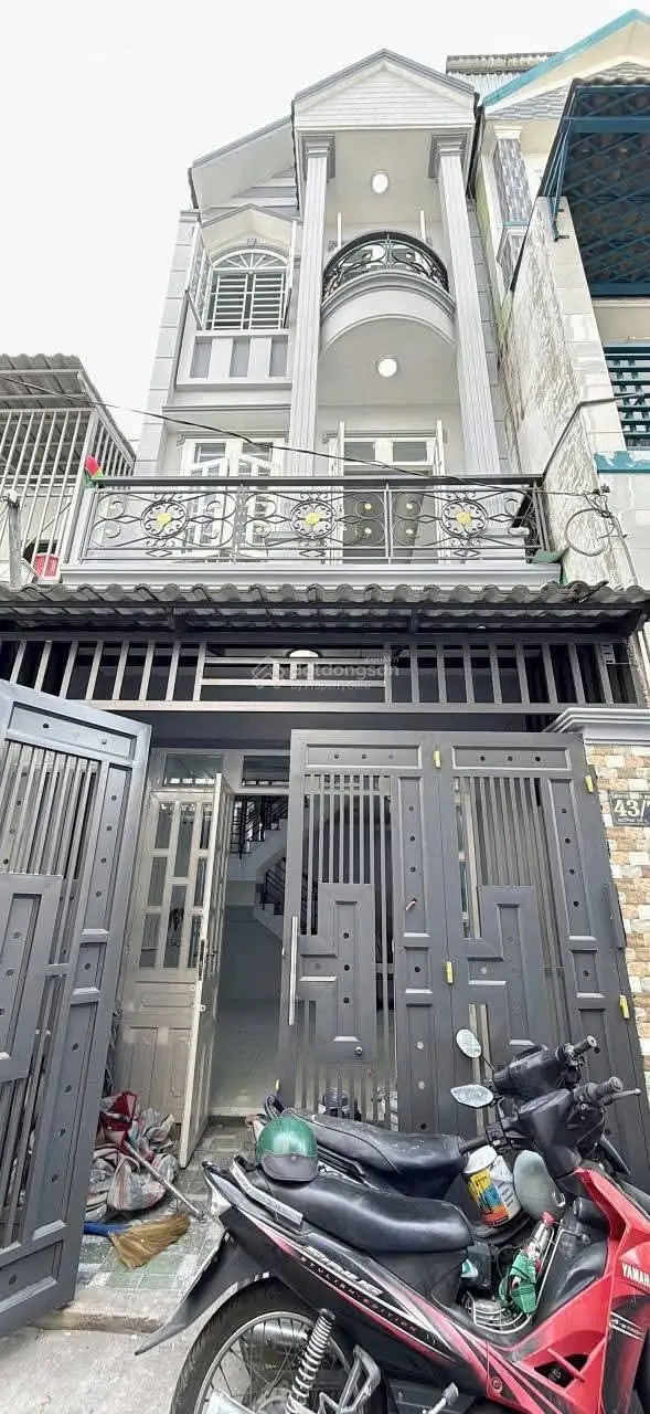 Chính chủ gửi bán gấp nhà đẹp vị trí đẹp 4*12 trệt 3 lầu 4phong 3tolet giá 4ty430 TL