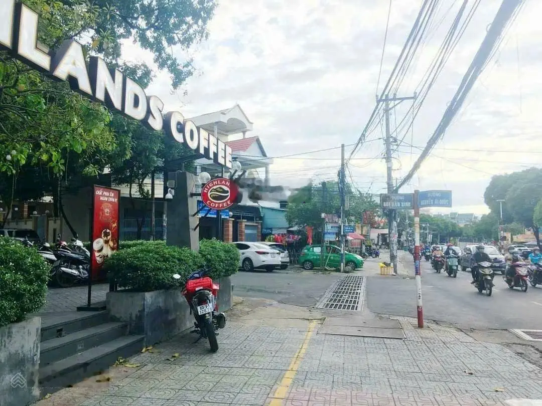 Bán Nhà Gần Ngã 4 Tân Phong - BigC Tân Hiệp TP Biên Hòa