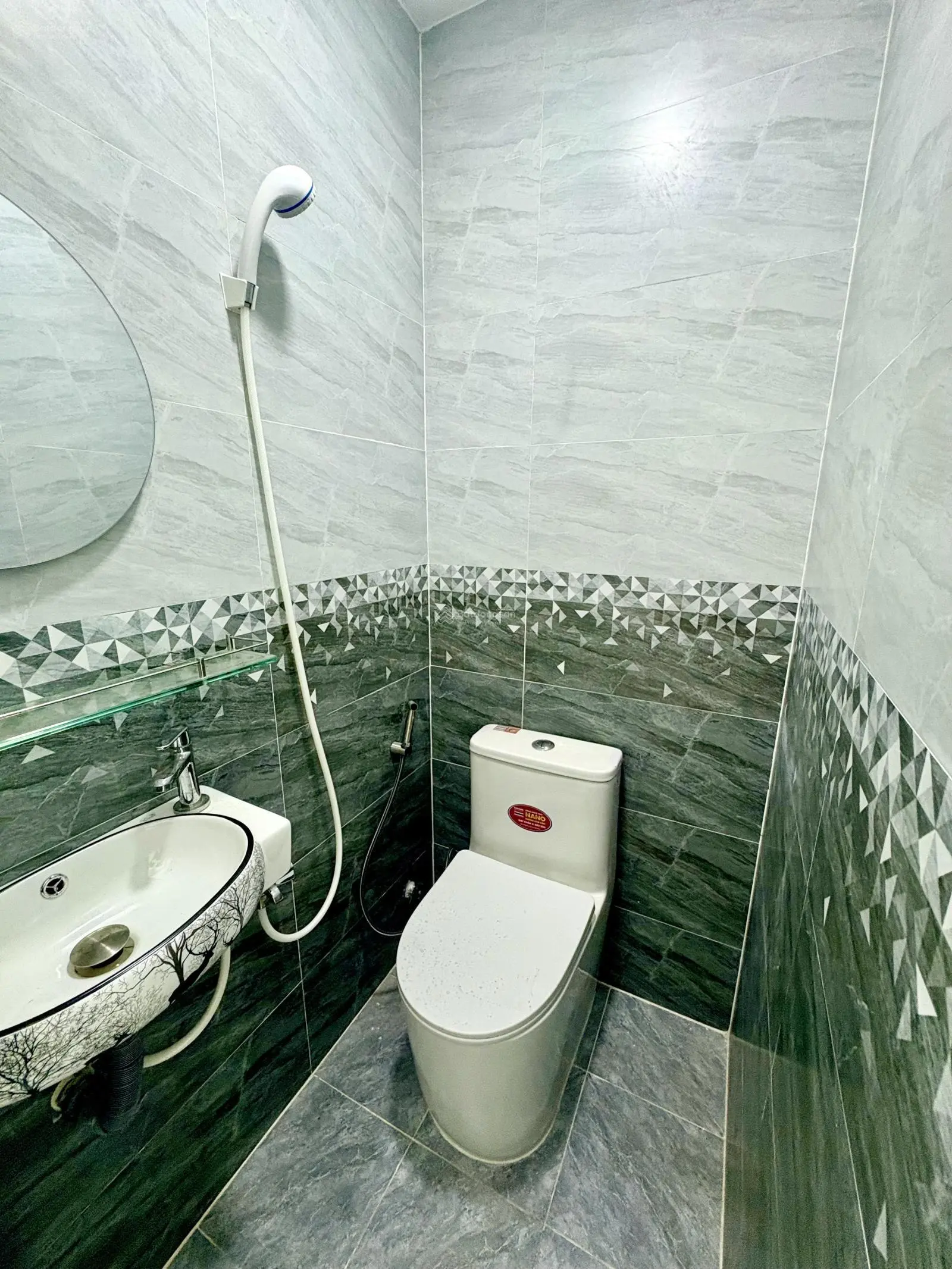 Cực kỳ hiếm - cực kỳ rẻ - Q6 - nhỉnh 2 tỷ