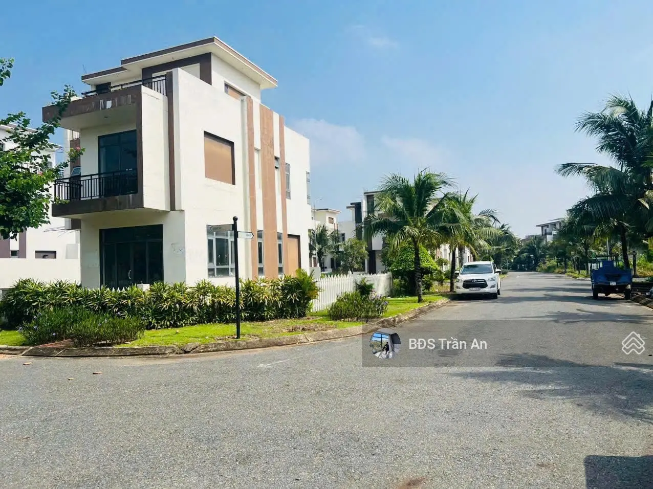 4 tỷ 5 - bán villa góc 2 mặt tiền tại khu biệt thự Trần Anh Riverside