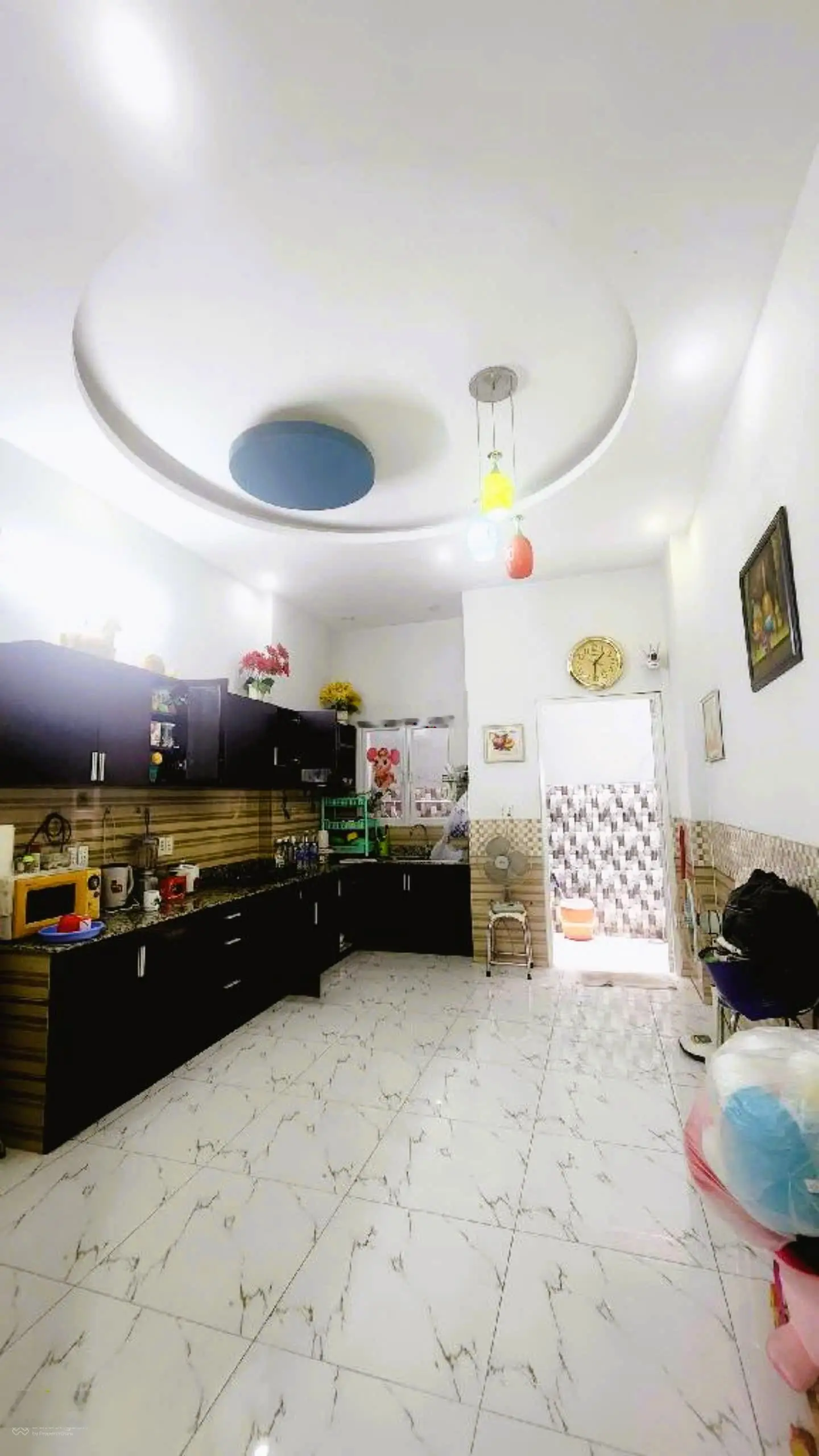 Bán nhà Dương Bá Trạc, xe hơi ngủ nhà, hẻm 8m, 72m2, ngang 4m, đã giảm sâu 2 lần chỉ còn 11 tỷ 300