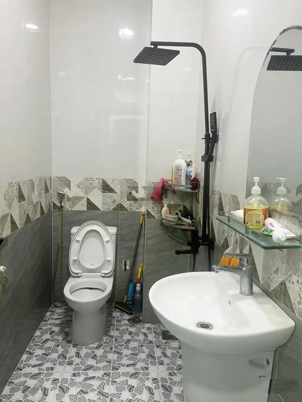 Bán NR 4PN, 4WC, 60m2, 6,5 tỷ tại Hoàng Hữu Nam, Long Thạnh Mỹ, Q9, TP.HCM - HOT!
