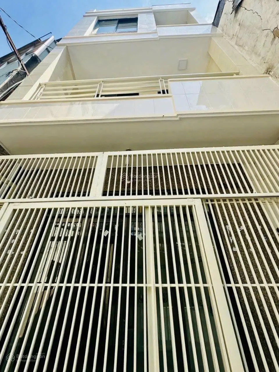 Bán nhà gấp tại đường Nguyễn Văn Cừ, 46m2