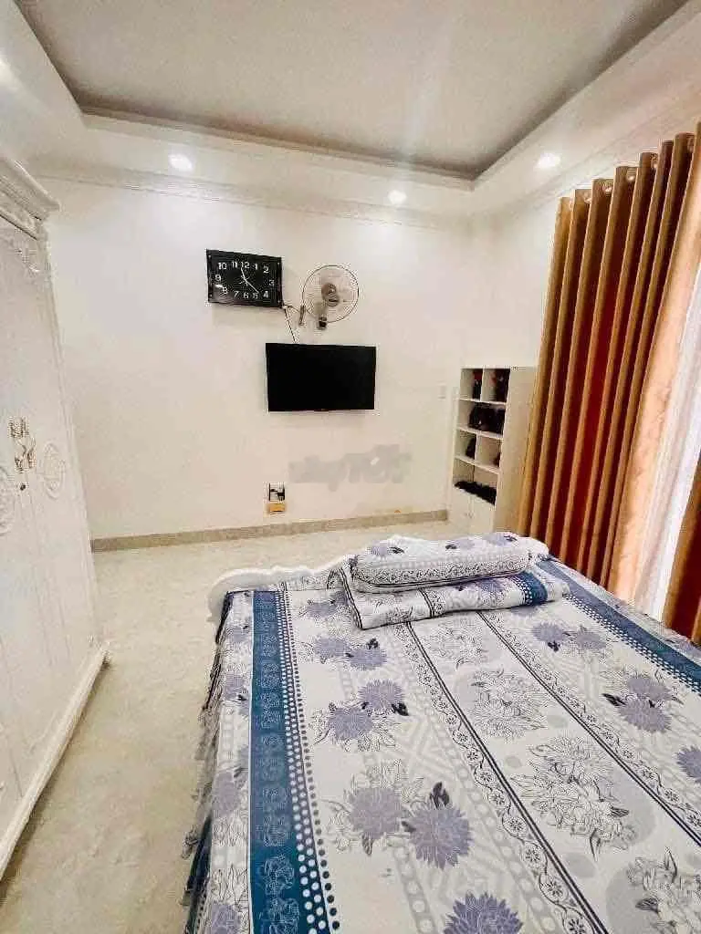 Nhà mặt tiền Minh Phụng P.9, Q.11, DT: 3.6x13m, 4 tầng, chỉ hơn 11 tỷ