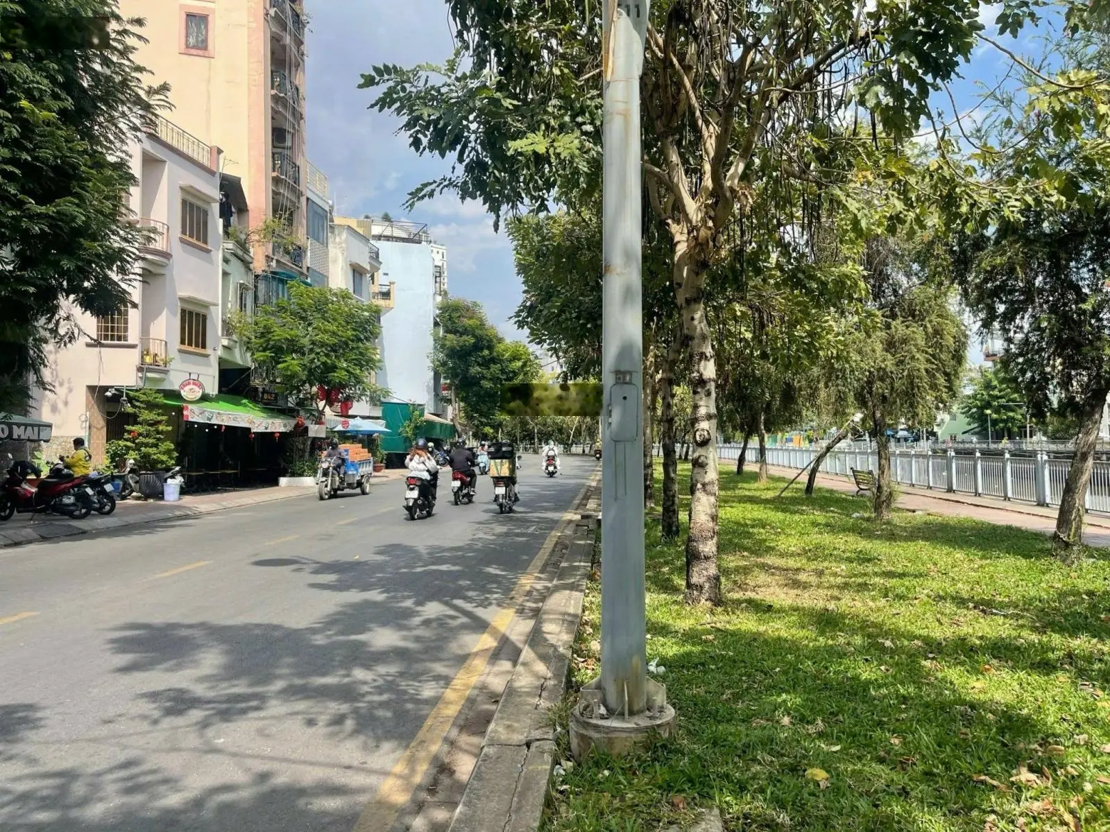 Hàng hot! Duy nhất, giá cực tốt - tòa nhà Trường Sa 31 tỉ. View sông cực chill