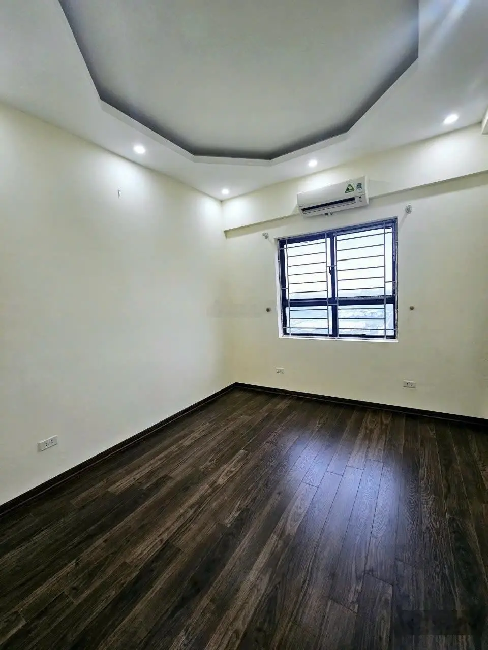 Bán căn CC Đại Thanh 77m2 3 ngủ 2vs đã có sổ hỗ trợ vay bank, nhà mới sửa full nội thất đẹp