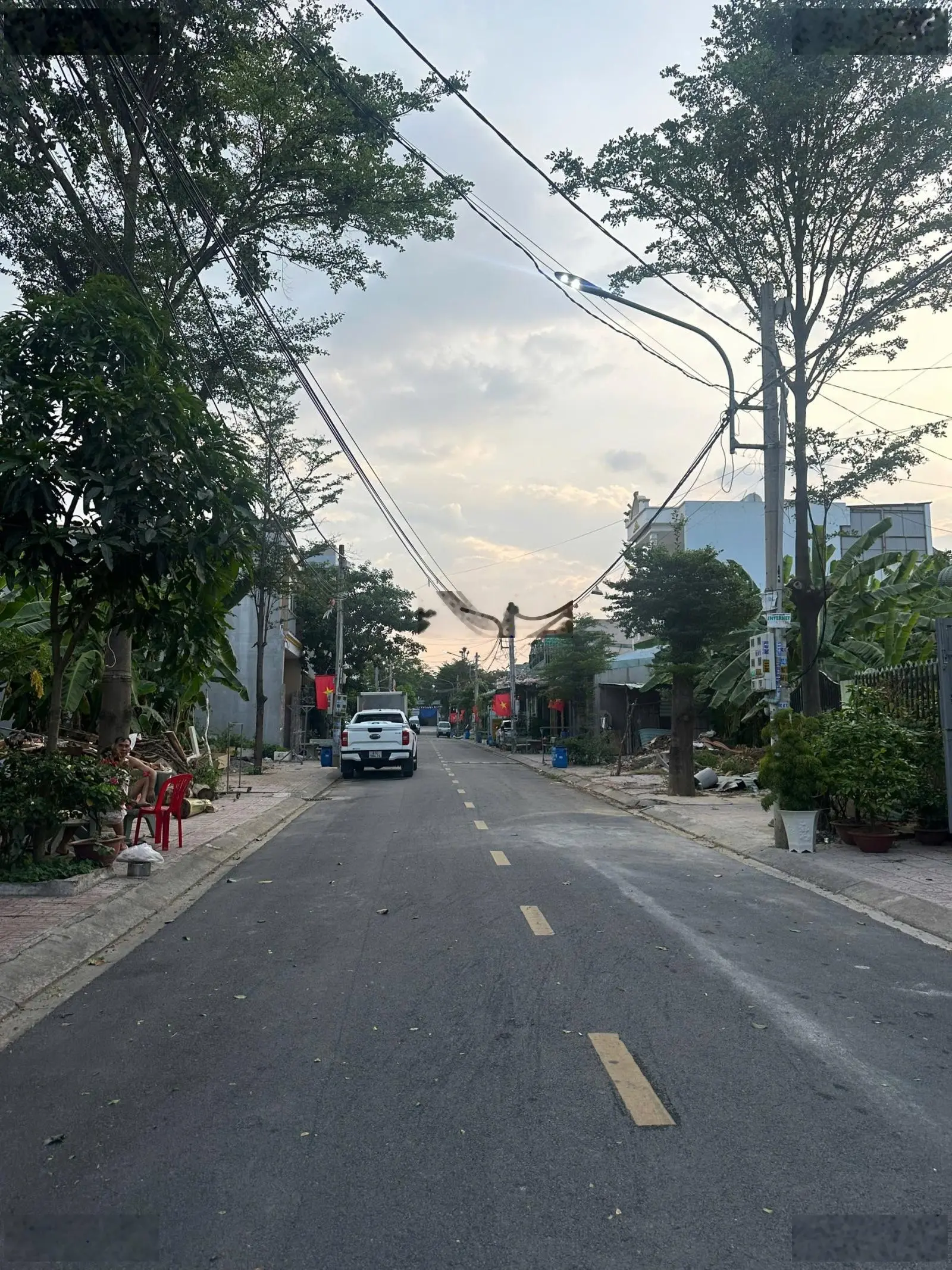 Bán đất có kèm căn nhà cấp 4 ngay Chợ Đại Quang ngang 6m, bao đẹp