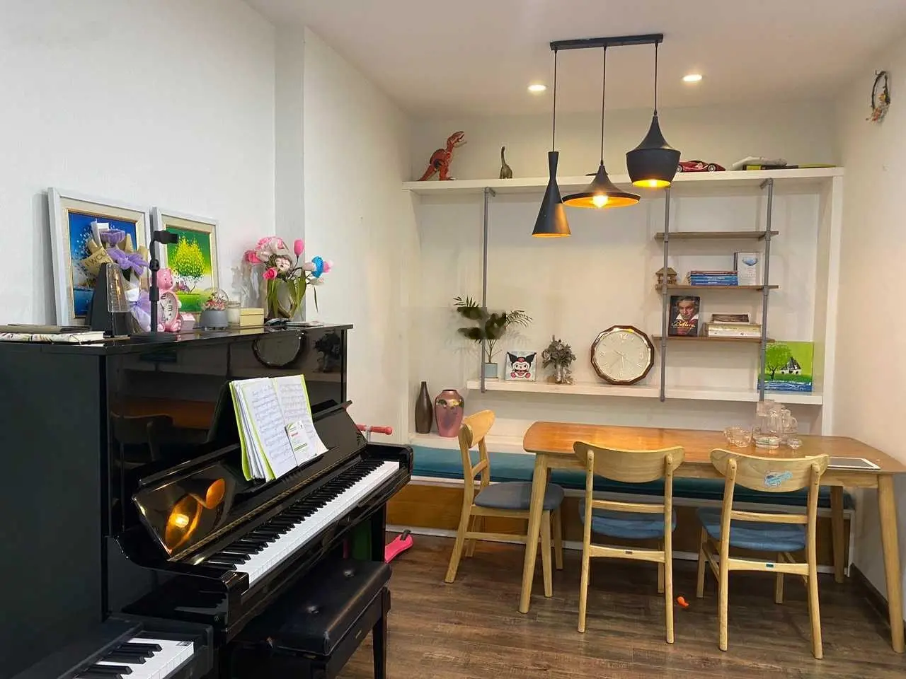 Tôi cần bán căn hộ 2PN -72m 4.1tỉ Season Avenue Sẵn sổ,Bao toàn bộ thuế phí. 0983 063 ***