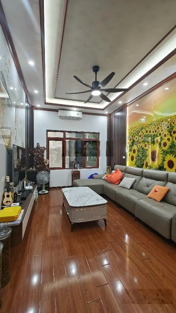 Khương hạ - thanh xuân, nhà đẹp thoáng sáng, ở ngay, 40m, 5 tầng, sđcc, chỉ 7.3 tỷ. lh: 0962797596