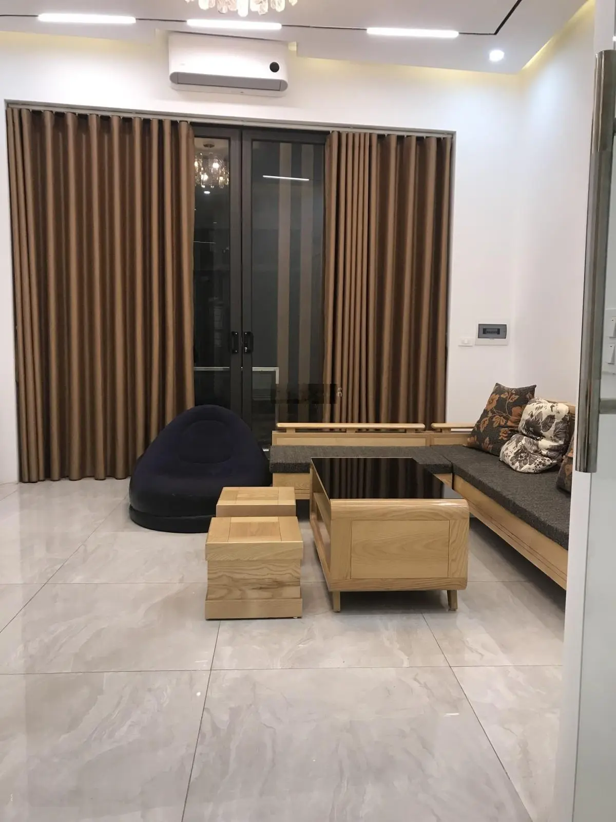 Bán gấp Nhà riêng Phố Lê Trọng Tấn 55m 4Tg MT 5,5m chỉ 17,5 tỷ Ô Tô phân lô quân đội Thang máy KD.