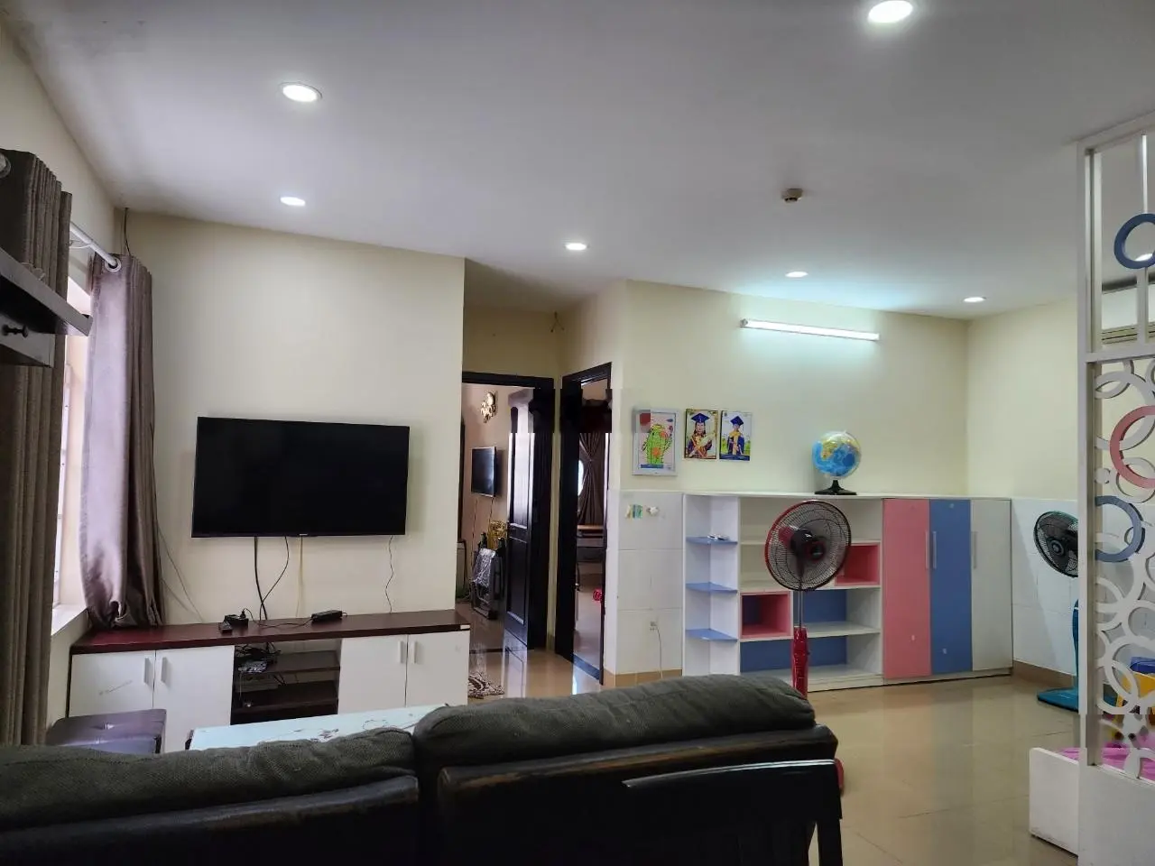 Cần bán gấp CH Him Lam Nam Khánh Q8 DT 100m2, 2 phòng ngủ, 2WC, full NT, giá 3.3tỷ sổ hồng
