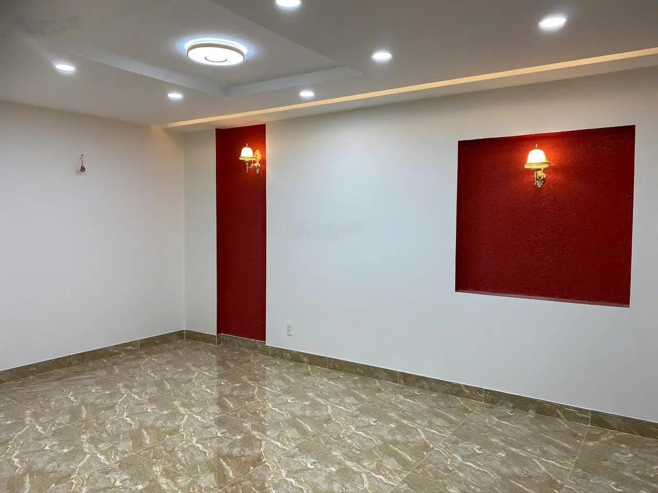 Nhà 5 lầu có thang máy - Khu bên sông Đường 17 Phạm Văn Đồng, Hiệp Bình Chánh - sát TTTM Gigamall