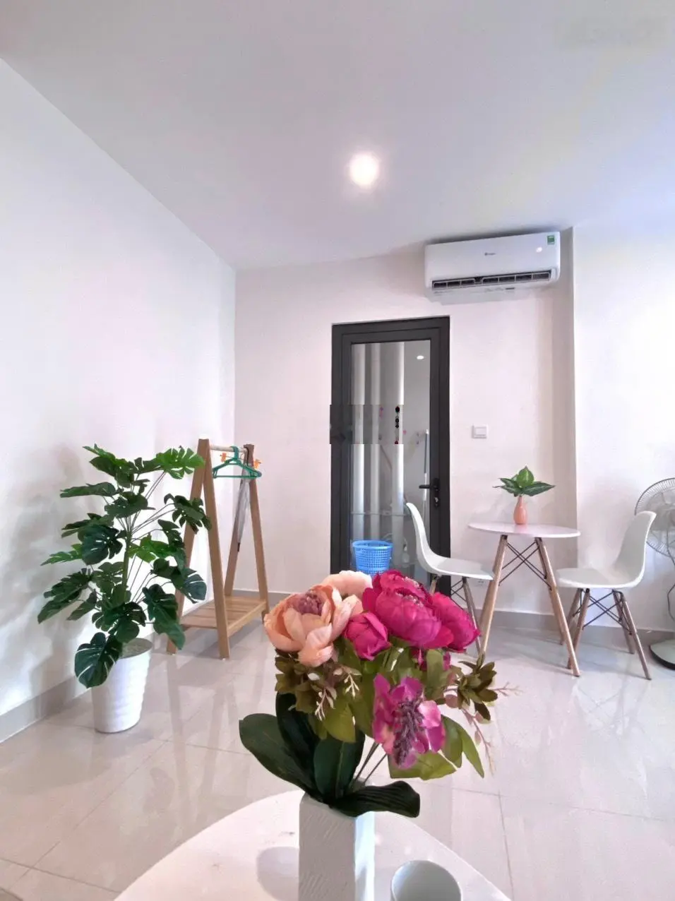 Chính chủ gửi bán nhanh căn hộ studio diện tích 37m2 chỉ từ 1,65 tỷ tại Vinhomes Ocean Park