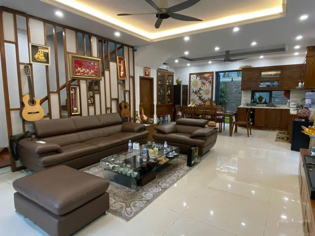 Bán Đơn Lập Nguyệt Quế, Dt 350m Full nội thất View Hồ The Hamony. 0924 599 ***
