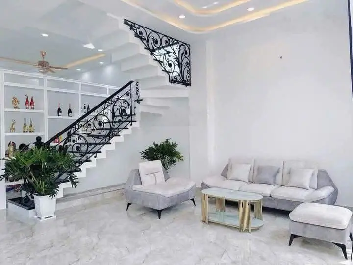 Cần bán nhà biệt thự Dương Công Khi vào 1