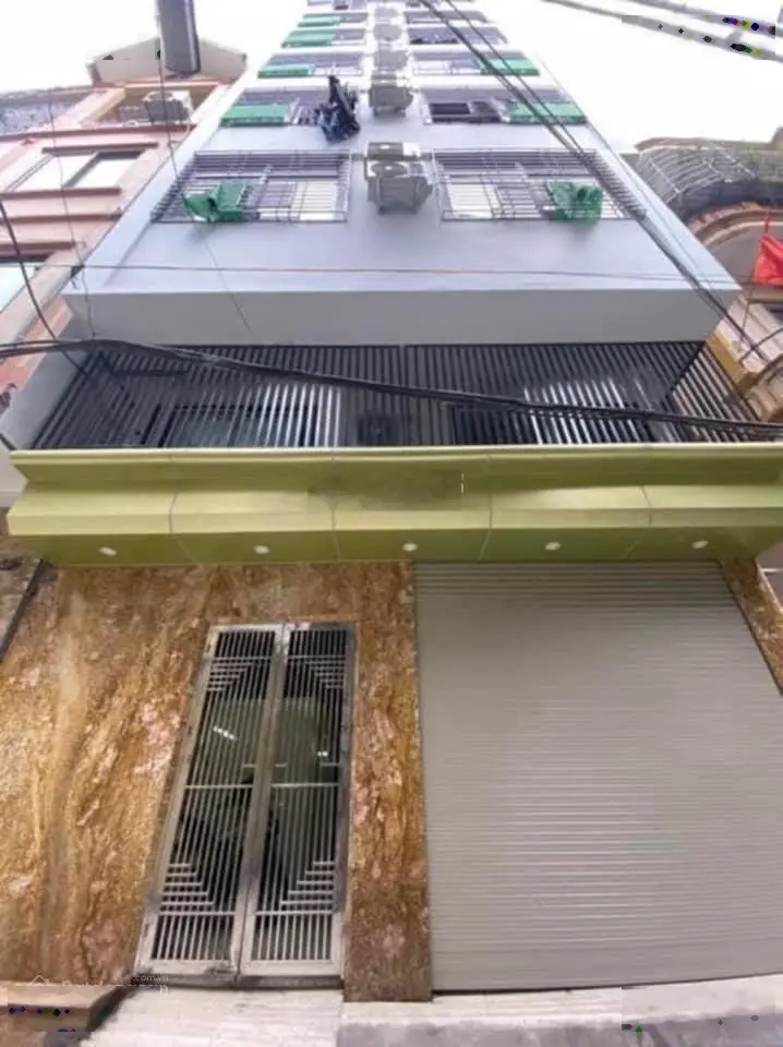 Bán toà nhà CCMN, lô góc, ô tô đỗ cửa, thang máy: 50m2 x9 tầng, MT: 6m. Dòng tiền cao