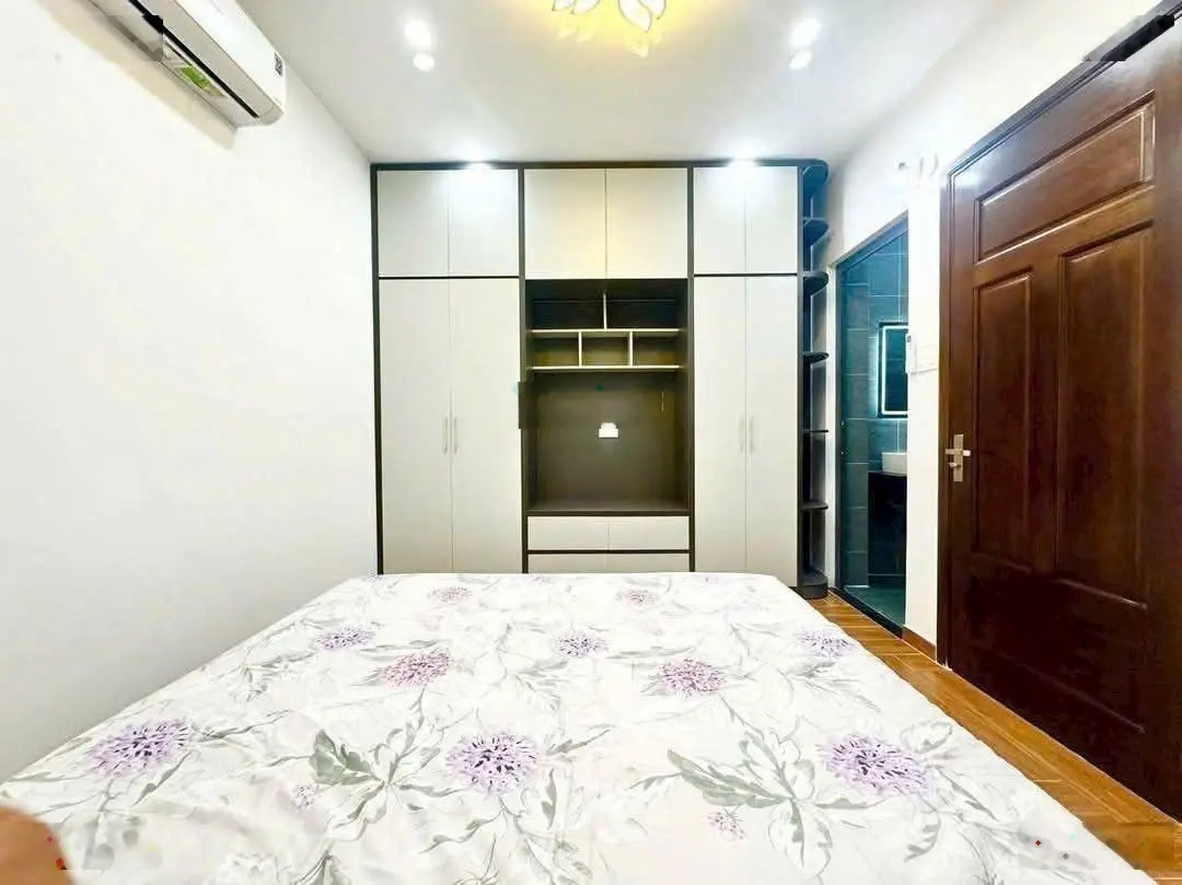 Bán nhà có gara oto hẻm 1806 Huỳnh Tấn Phát giá 6,6 tỷ