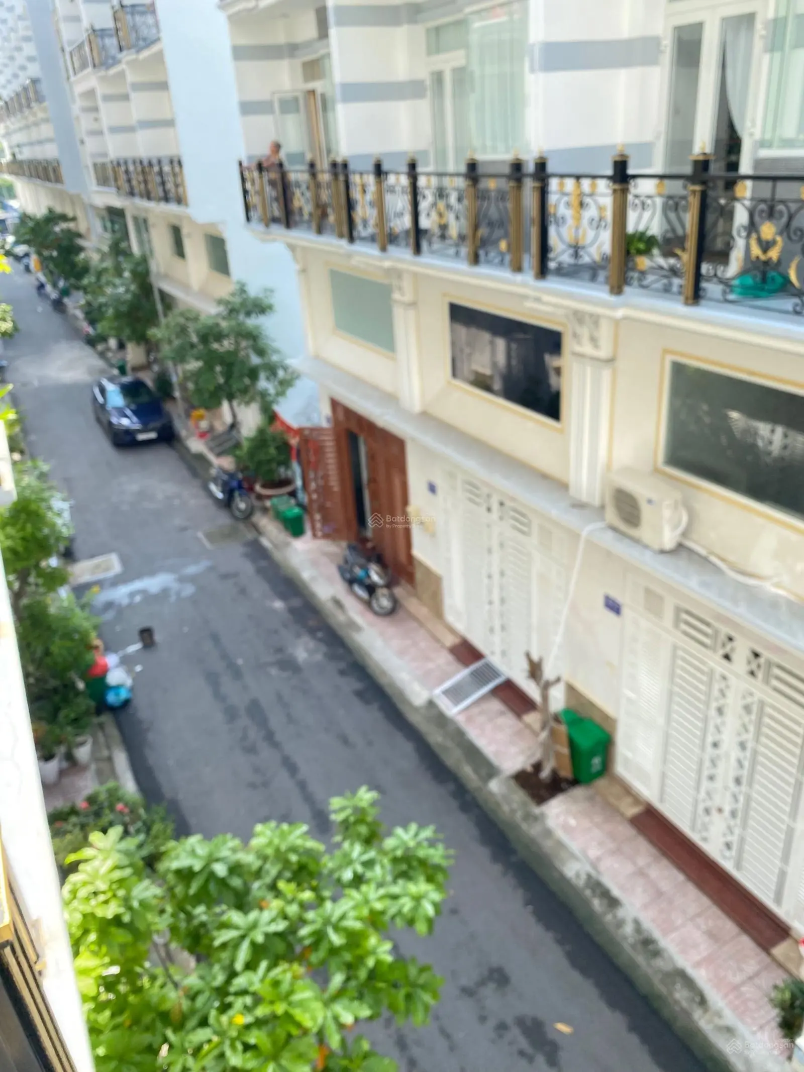 Bán nhà quận Bình Tân ngay Võ Văn Kiệt 4,5mx12m - 4 tầng giá 6,9 tỷ