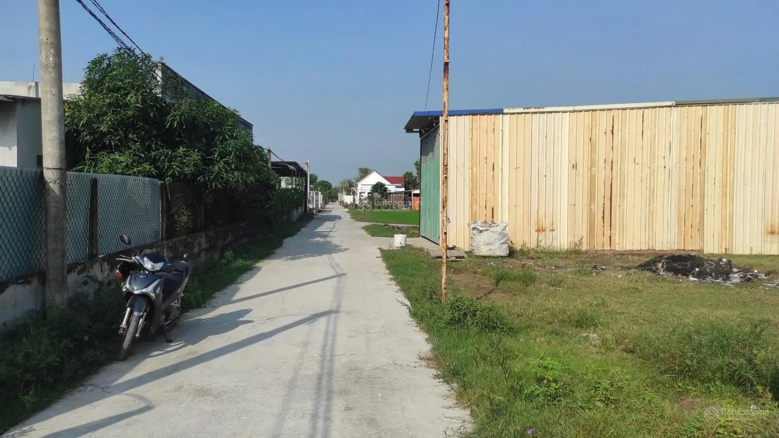 Bán đất giáp ranh hcm - diện tích 140m2 - 1,28 tỷ tl