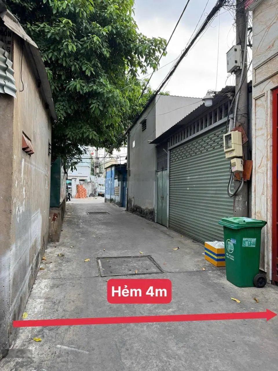 1 căn ra mặt tiền, ngay Đình Phong Phú, 6PN, thuận tiện mở văn phòng hoặc Cho thuê