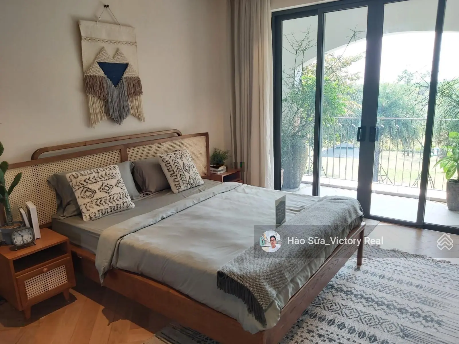 Nhà diện tích lớn khu Bàu Cát 6.5 x 15m, công nhận gần 100m2, 3 tầng, giá: 9.2 tỷ LT