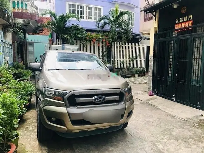 Nhà 4 tầng Hoàng Hoa Thám, xe hơi đậu cửa, DT 4x13m công nhận đủ