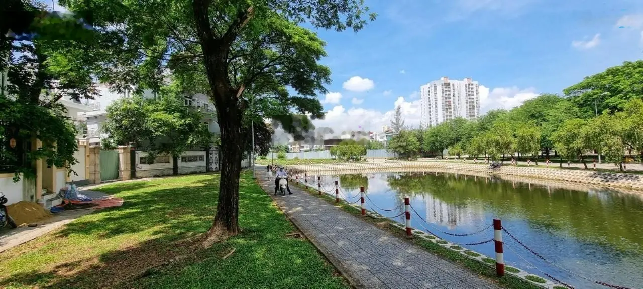 Bán đất biệt thự mặt tiền đường ngay công viên Cao Đức Lân khu đô thị An Phú An Khánh giá 160 tr/m2