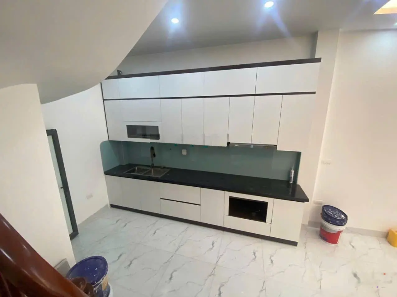 Bán nhà Nhân Mỹ, Nam Từ Liêm, nhà dân xây độc lập, 6 tầng mới tinh, ngõ thônv thoáng, ở cực sướng