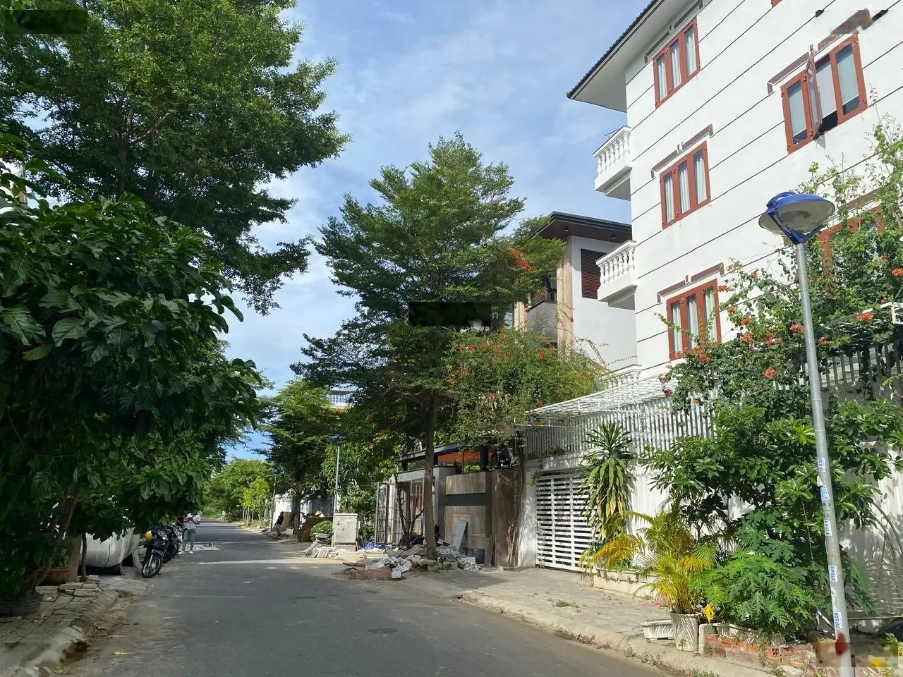Biệt thự tâm huyết KĐT Phước Long A. Biệt thự hiện đại, vị trí đẹp cách biển chỉ 1km