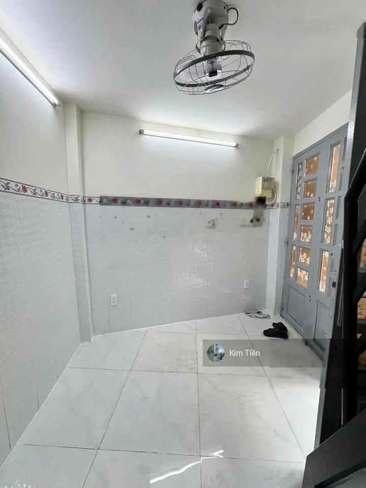 Kẹt tiền bán gấp nhà hẻm 2/ Huỳnh Hữu Trí Bình Chánh, chính chủ không qua cò lái SHR 82m2 3PN 2WC