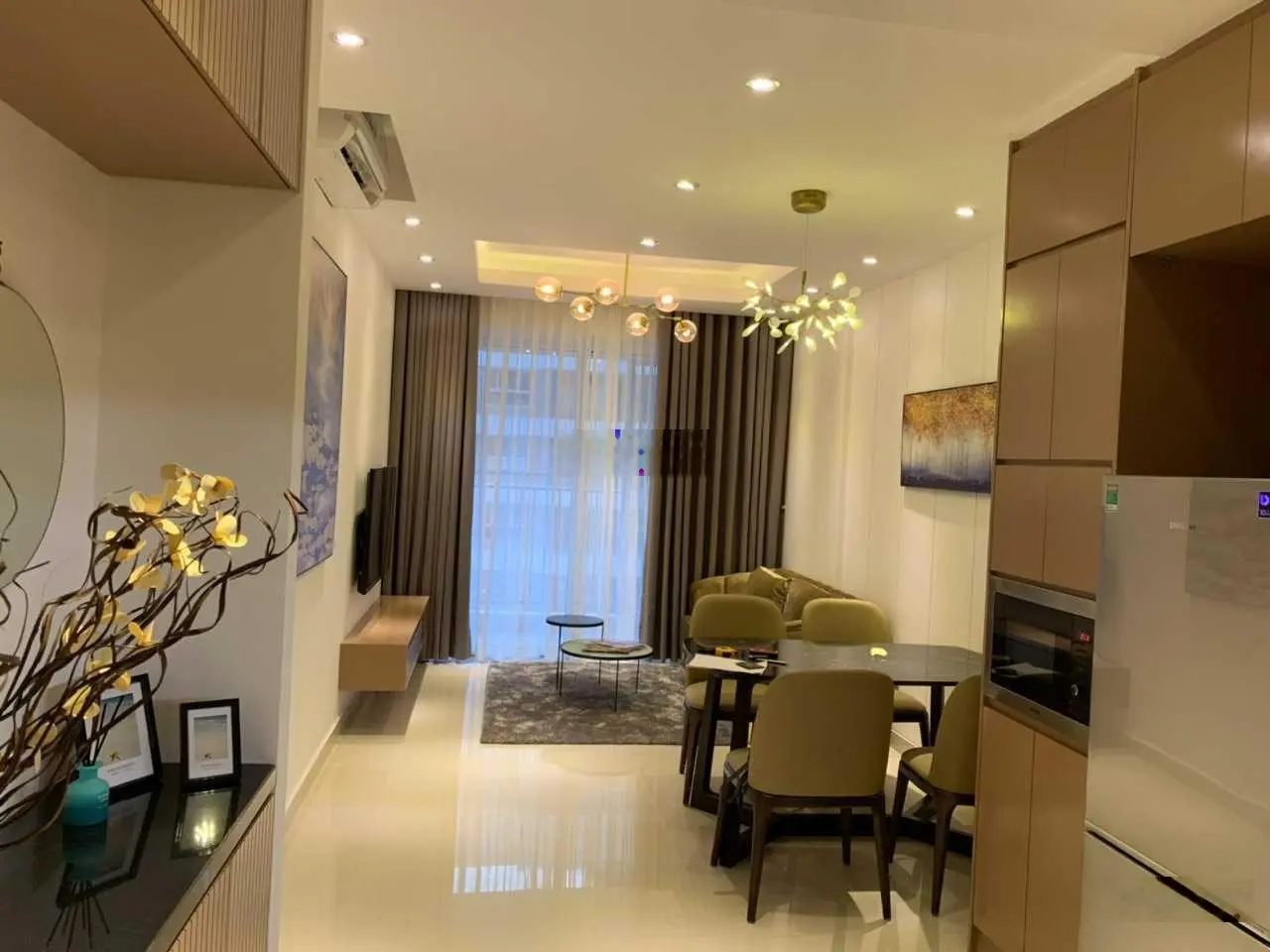 Bán nhà siêu đẹp, 2PN, 74m2, 4.050 tỷ, Căn hộ Golden Mansion, Novaland, 119 Phổ Quang, Phú Nhuận