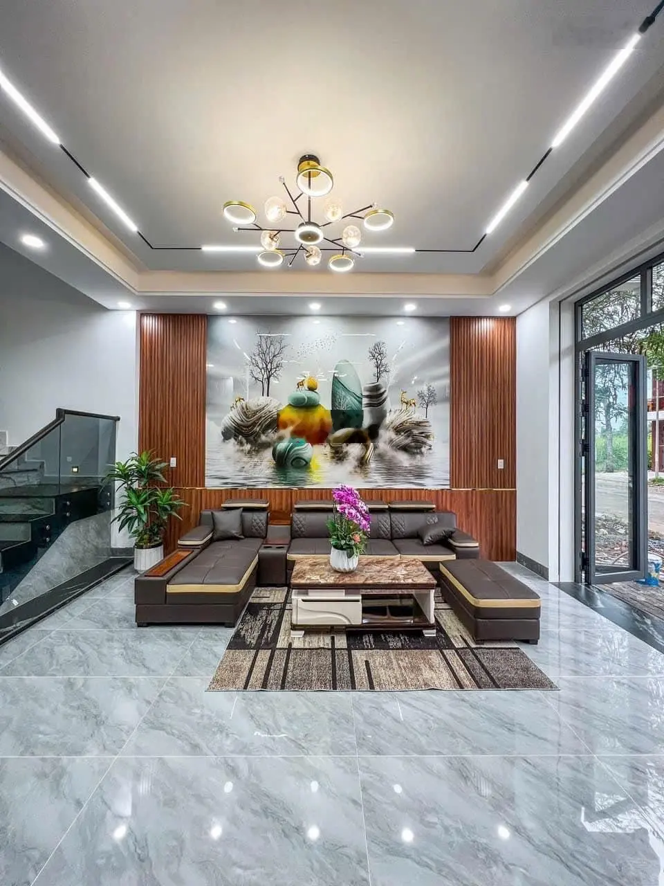 Bán nhà mới xây 1 trệt 2 lầu đường D 26 khu Hồng Loan