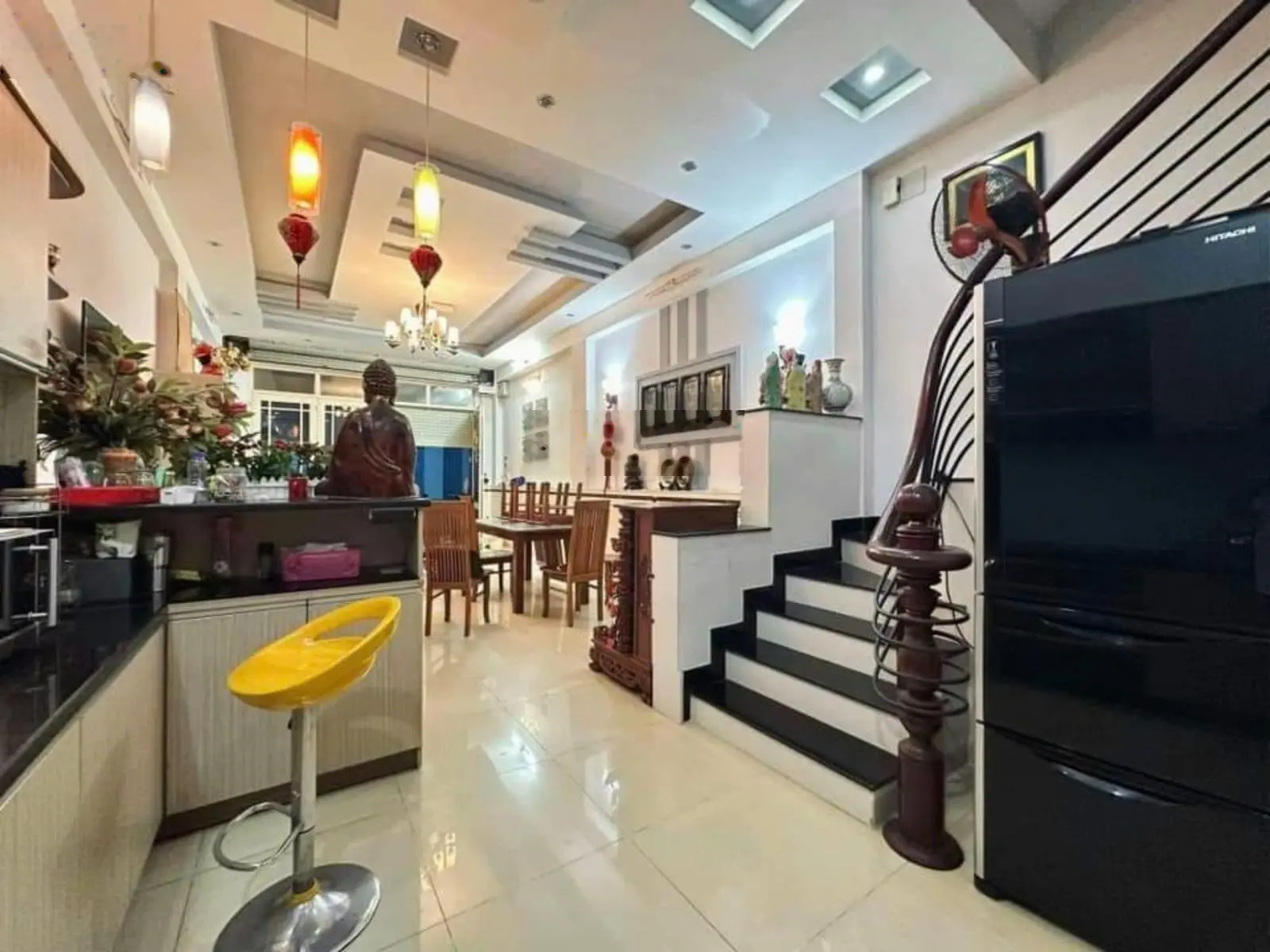 Bán nhà đường Nguyễn Đình Chiểu, Quận 3, 1 trệt 1 lầu, 48m2 SHR
