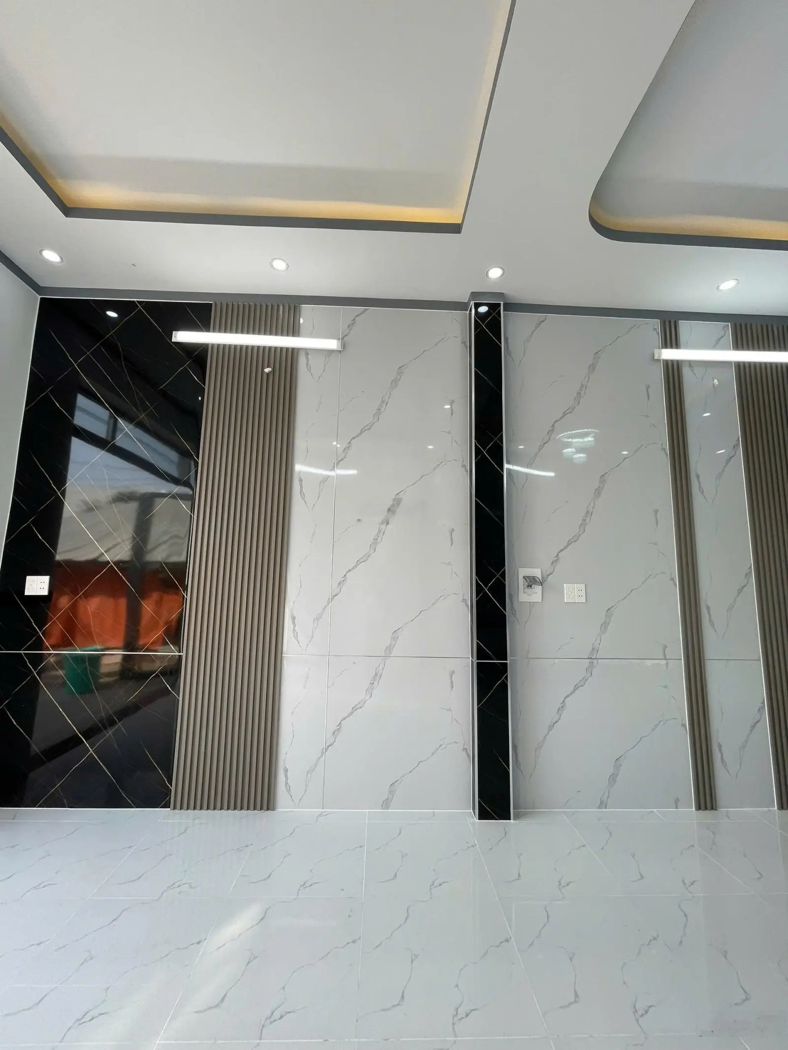 Chủ Giảm Giá Bán Gấp Nhà 1Trệt 1Lầu Trong KDC Mới Gần Trung Tâm Biên Hoà, 1Sẹc Đường DT768