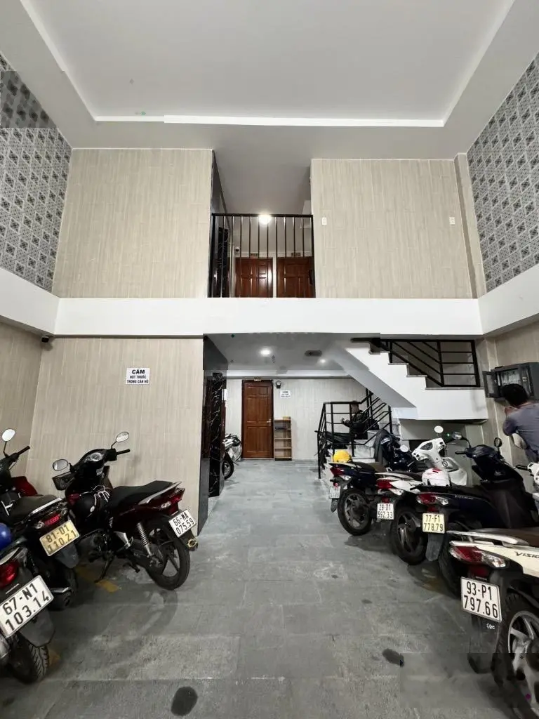 Chdv 6 tầng (12p). Thu nhập 80tr/th. 110m2 (5,2m x 16m nở hậu 7m). Gần chợ Bà Chiểu. Nhỉnh 16Tỷ