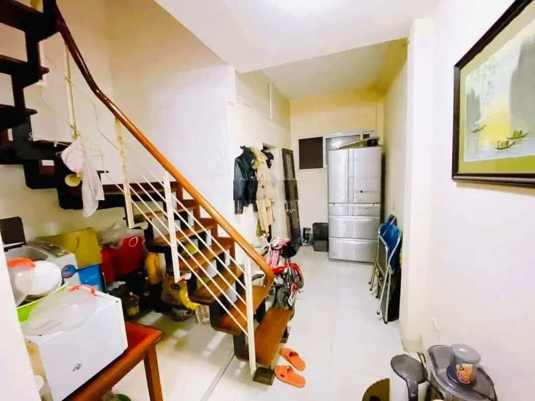 Bán nhà Nguyễn Lương Bằng.Nhà đẹp.Thiết kế đẹp.Ba gác qua nhà.DT 45m2-3 tầng-MT 3.3m.Giá 7,8 tỷ