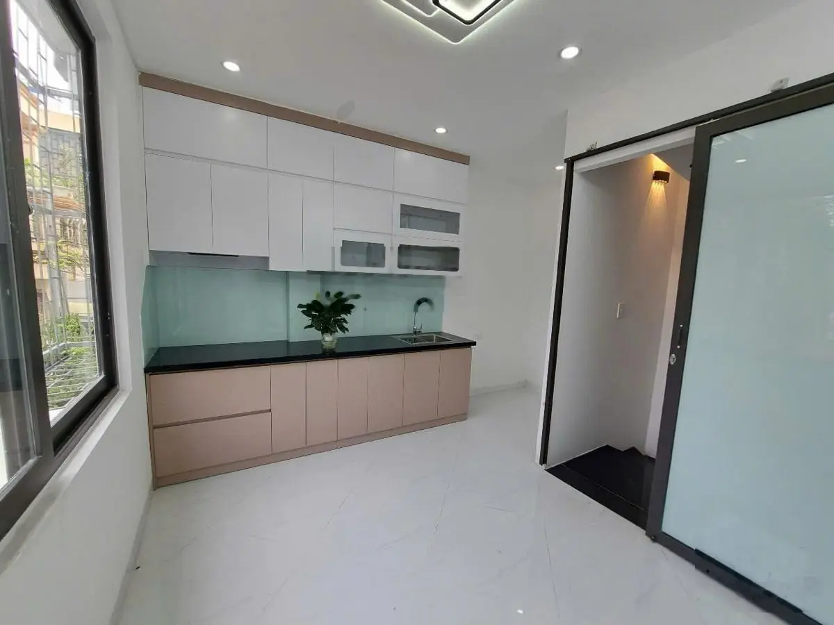 Bán nhà mặt ngõ nguyễn trãi thanh xuân, ngõ thông, nhà mới, full nội thất, 20m2, 5 tầng, 3.1 tỷ